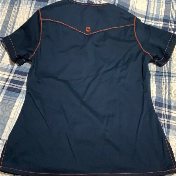 Scrub Top - Picture 5 of 6